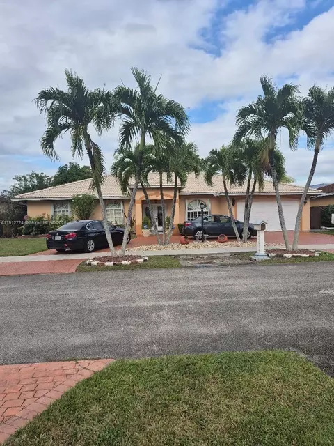 15319 SW 138th Ter, Miami, FL 33196