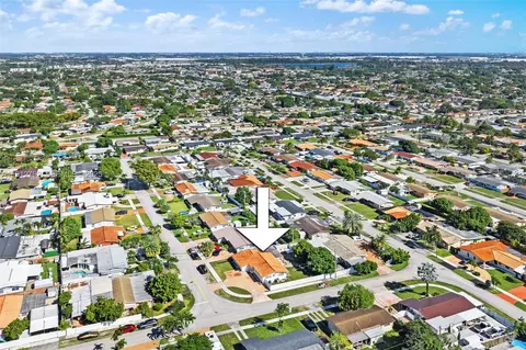 View/Area - 5355 W 5th Ln, Hialeah, FL 33012 photo 5 of 5