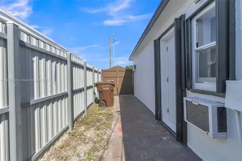 Exterior - 342 W 37th St, Hialeah, FL 33012 photo 4 of 4