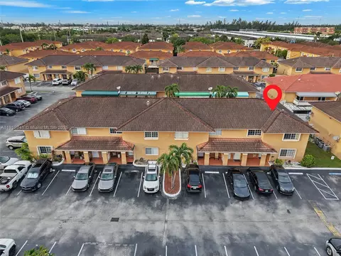 7845 W 36th Ave #104, Hialeah, FL 33018