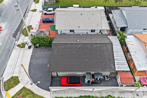 View/Area - 7416 W 32nd Ave, Hialeah, FL 33018 photo 5 of 10