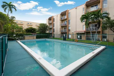 4855 NW 7th St #409-6, Miami, FL 33126