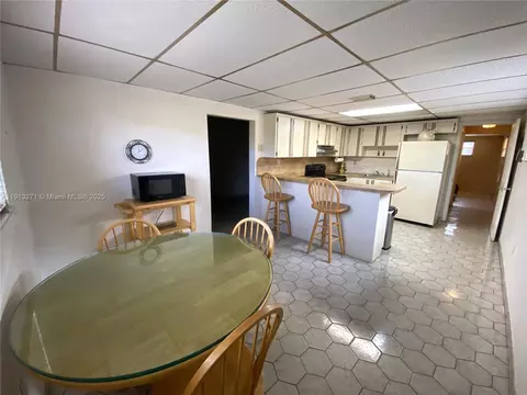 Dining - 750 SE 3rd Pl, Hialeah, FL 33010 photo 1 of 3