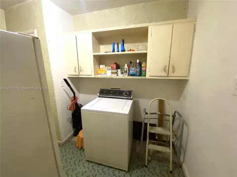 Other - 750 SE 3rd Pl, Hialeah, FL 33010 photo 2 of 4