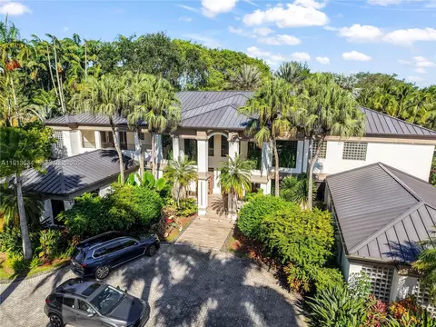 10395 SW 67th Ave, Pinecrest, FL 33156