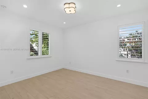 Bedroom - 11199 SW 78th Ct, Pinecrest, FL 33156 photo 13 of 14