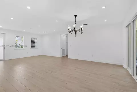 Living - 11199 SW 78th Ct, Pinecrest, FL 33156 photo 5 of 7
