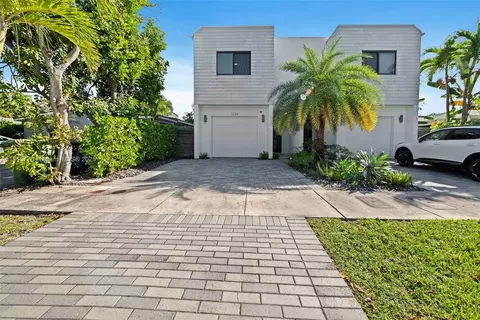 1226 NE 11th Ave, Fort Lauderdale, FL 33304