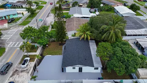 View/Area - 4932 NW 173rd Dr, Miami Gardens, FL 33055 photo 1 of 3