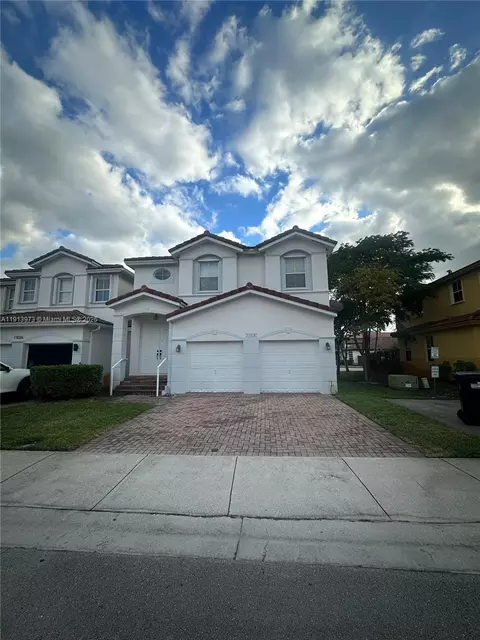 11034 NW 86th Ter, Doral, FL 33178
