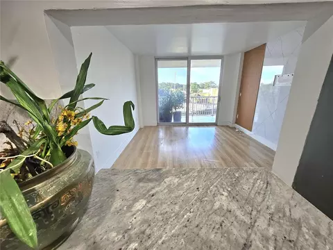 1800 NW 24th Ave #408, Miami, FL 33125
