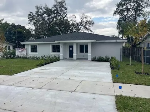 2240 NW 152 St, Miami Gardens, FL 33054