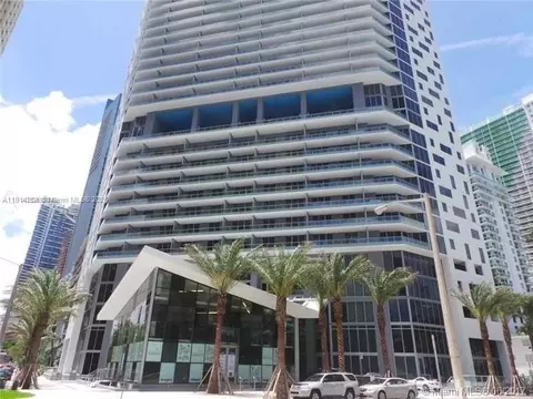 1300 Brickell Bay Dr #1807, Miami, FL 33131