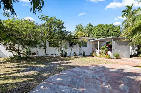 16050 NE 8th Ct, North Miami Beach, FL 33162