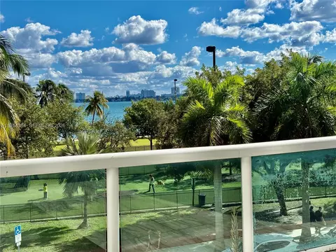 1800 N Bayshore Dr #306, Miami, FL 33132