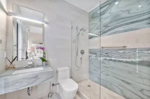 Bath - 320 Atlantic Rd, Key Biscayne, FL 33149 photo 1 of 7