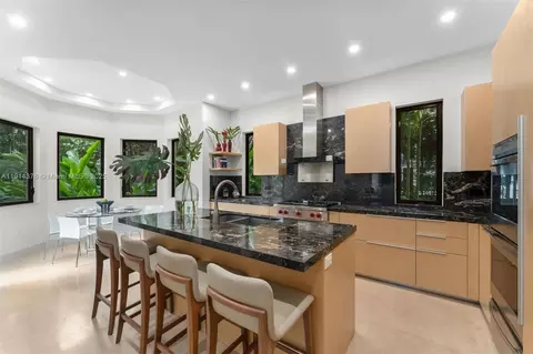 Kitchen - 320 Atlantic Rd, Key Biscayne, FL 33149 photo 1 of 2