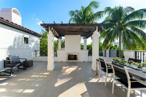 Other - 320 Atlantic Rd, Key Biscayne, FL 33149 photo 6 of 8