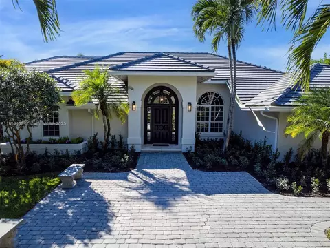 7675 Steeplechase Dr, Palm Beach Gardens, FL 33418