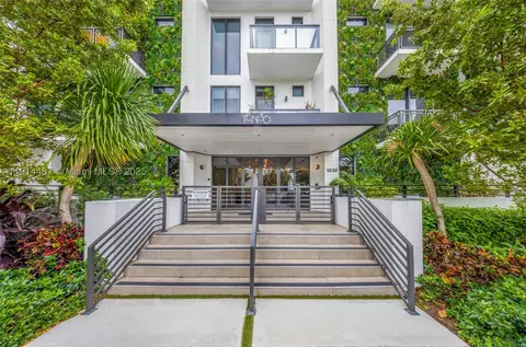 1030 15th St #306, Miami Beach, FL 33139