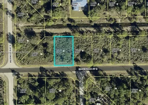 1219 Edgewood St, Lehigh Acres, FL 33974