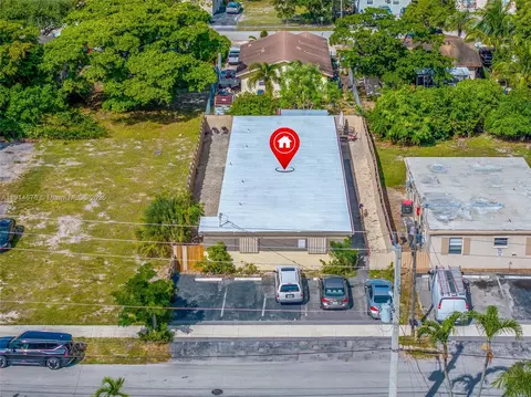 223 SW 5th Ct, Deerfield Beach, FL 33441
