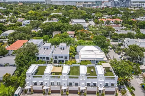 3318 Day Ave #7, Miami, FL 33133
