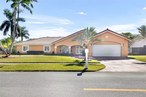 20270 NW 4th St, Pembroke Pines, FL 33029