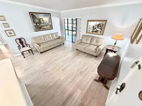 7196 Ashmont Cir #212, Tamarac, FL 33321