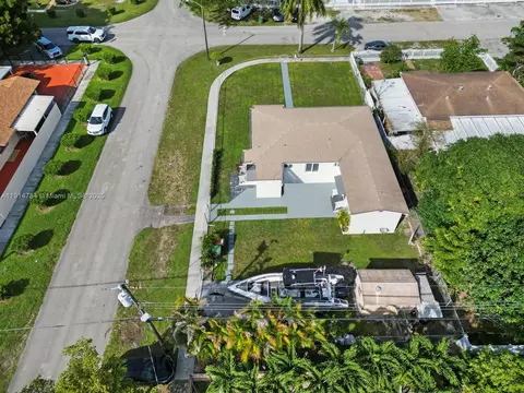 View/Area - 104 E 58th St, Hialeah, FL 33013 photo 6 of 6