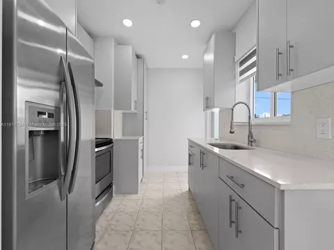Kitchen - 104 E 58th St, Hialeah, FL 33013 photo 1 of 4