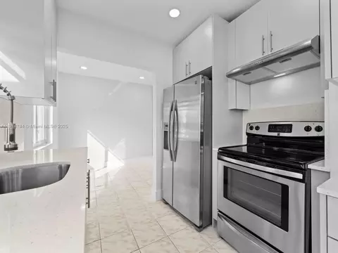 Kitchen - 104 E 58th St, Hialeah, FL 33013 photo 4 of 4