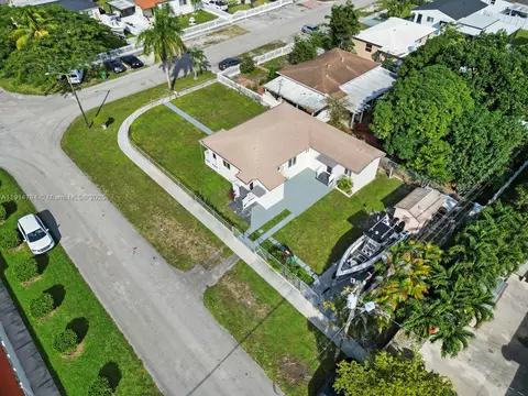 View/Area - 104 E 58th St, Hialeah, FL 33013 photo 5 of 6