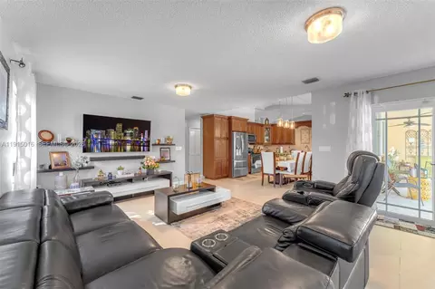 11321 SW 152nd Pl, Miami, FL 33196