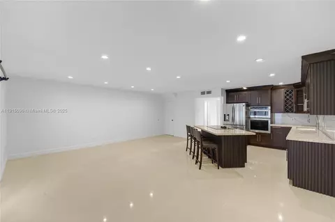 Other - 6822 W 2nd Ln, Hialeah, FL 33014 photo 3 of 5