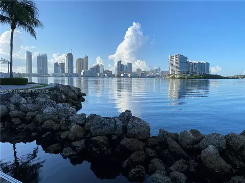3575 Mystic Pointe Dr #SLIP 1, Aventura, FL 33180