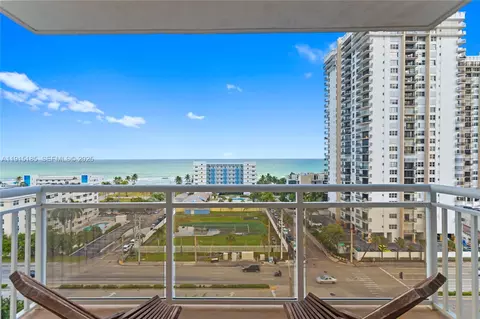 1600 S Ocean Dr #11H, Hollywood, FL 33019