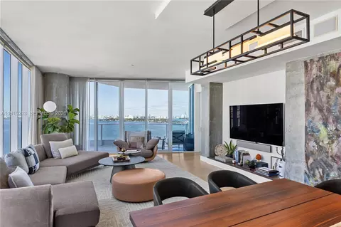 2020 N Bayshore Dr #2401, Miami, FL 33137