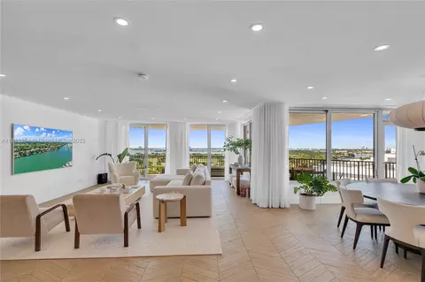 5660 Collins Ave #18D, Miami Beach, FL 33140
