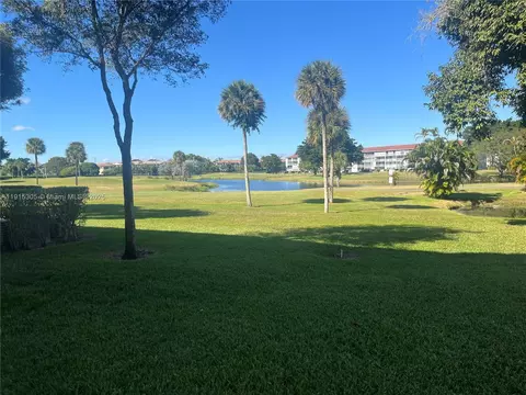 850 SW 133rd Ter #206B, Pembroke Pines, FL 33027