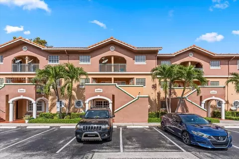 10014 Hammocks Blvd #204-4, Miami, FL 33196