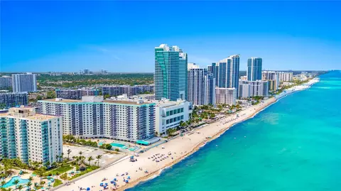 3725 S Ocean Dr #1225, Hollywood, FL 33019