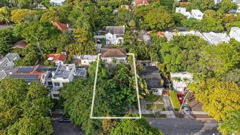 137 NE 46th St, Miami, FL 33137