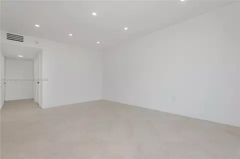 Other - 8855 Collins Ave #6E, Surfside, FL 33154 photo 5 of 10