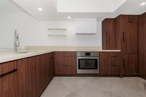 Kitchen - 8855 Collins Ave #6E, Surfside, FL 33154 photo 2 of 4