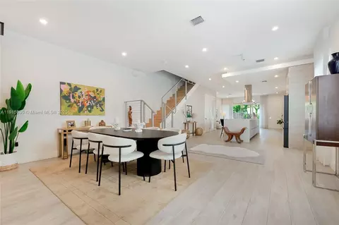 Dining - 2410 SW 16th Ave, Miami, FL 33145 photo 2 of 2