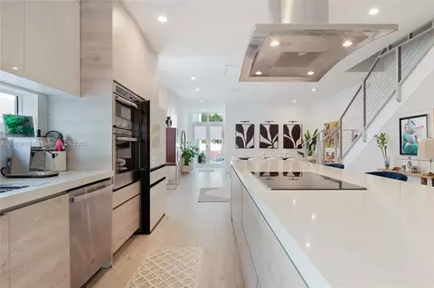 Kitchen - 2410 SW 16th Ave, Miami, FL 33145 photo 3 of 4