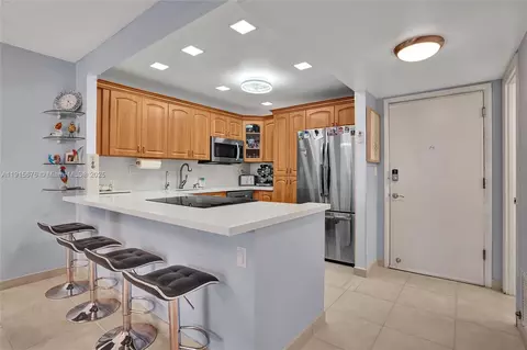 1849 S Ocean Dr #1203, Hallandale Beach, FL 33009
