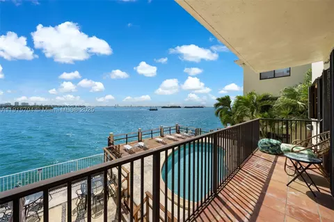 7845 NE Bayshore Ct #10, Miami, FL 33138
