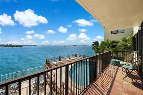 7845 NE Bayshore Ct #10, Miami, FL 33138
